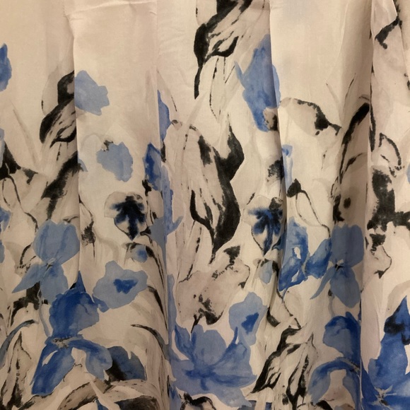 Watercolour print skirt - Picture 3 of 7